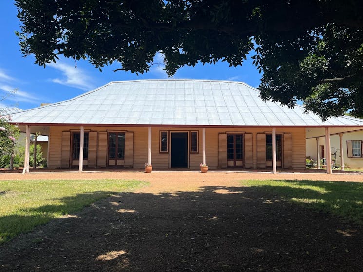 Cooma Cottage