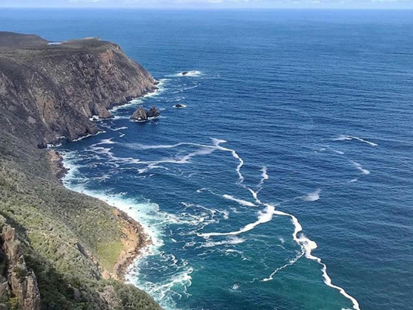 Views out to Cape Raoul one of the Three Capes