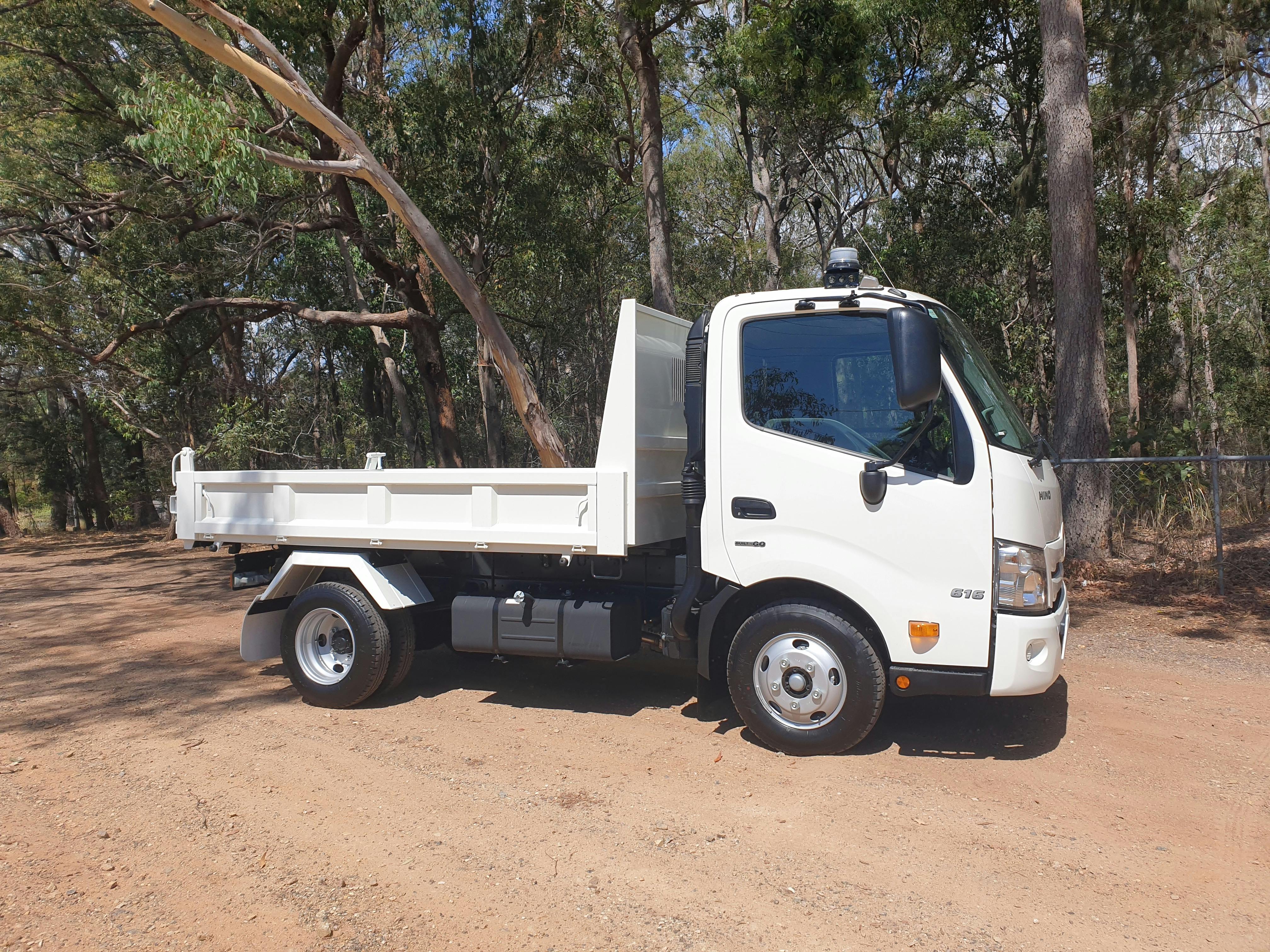 This is perfect for the DIYer that needs a dry hire tipper truck to move dirt around their land.