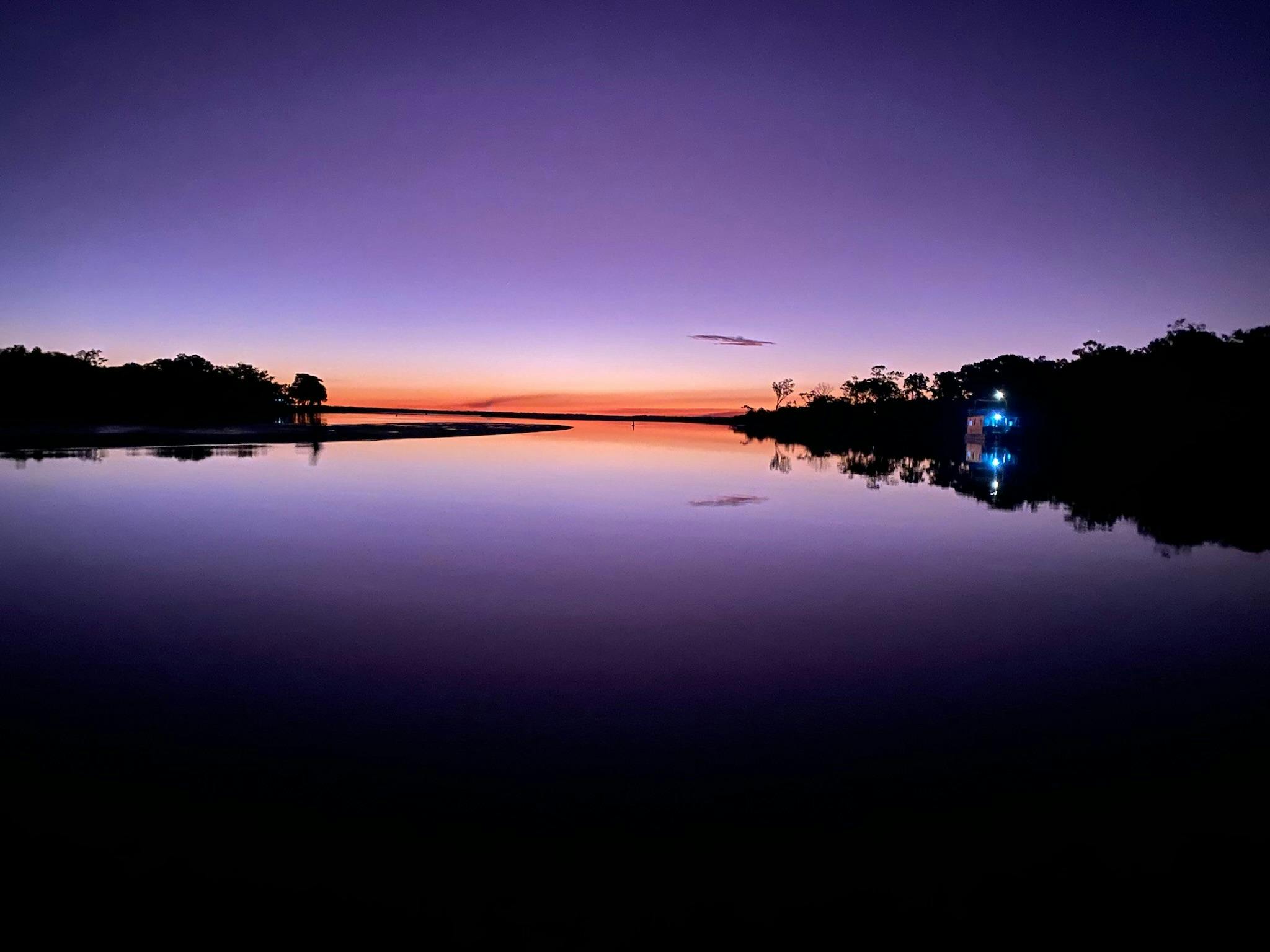 Tin Can Bay Houseboats