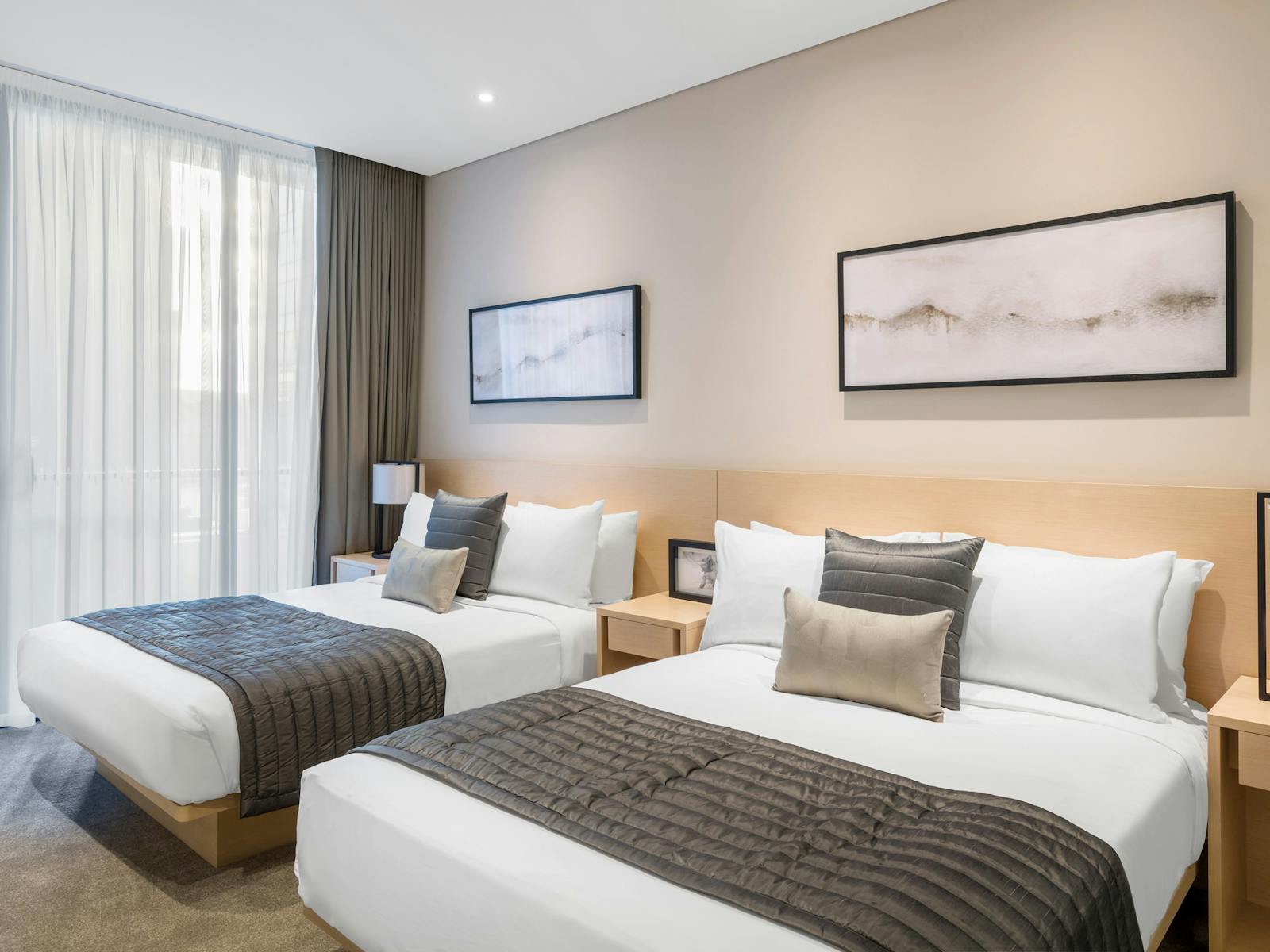 2nd bedroom - 2 x Double Beds