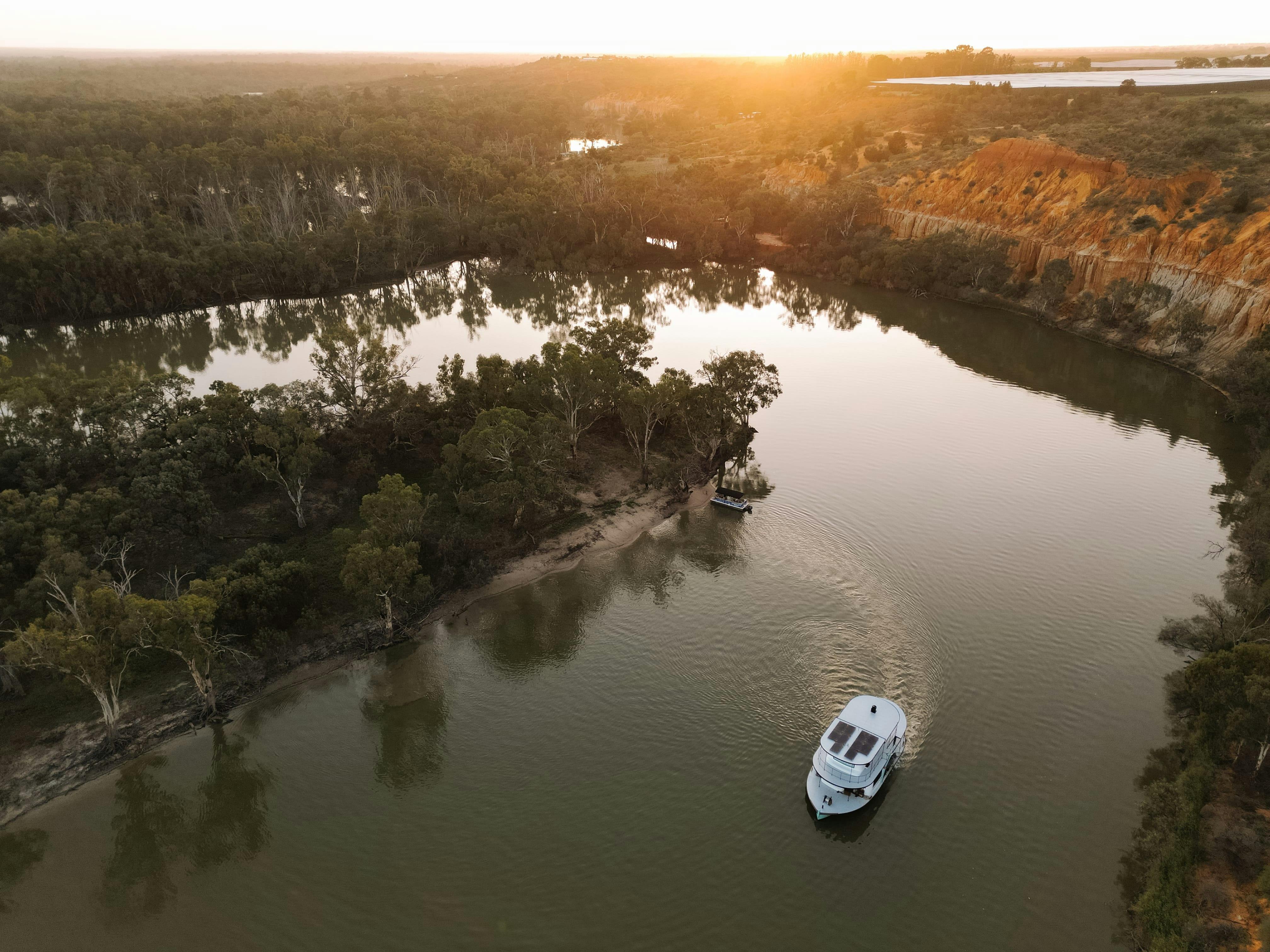 Tasting Australia Airlines — Murray River