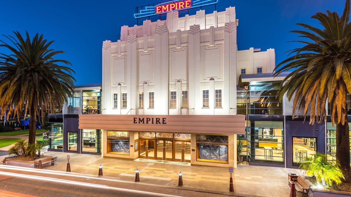 THE EMPIRE HISTORICAL TOURS: CARNIVAL OF FLOWERS