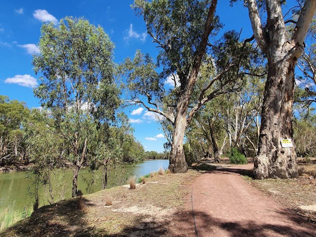 Bidgee Riverside and Trail