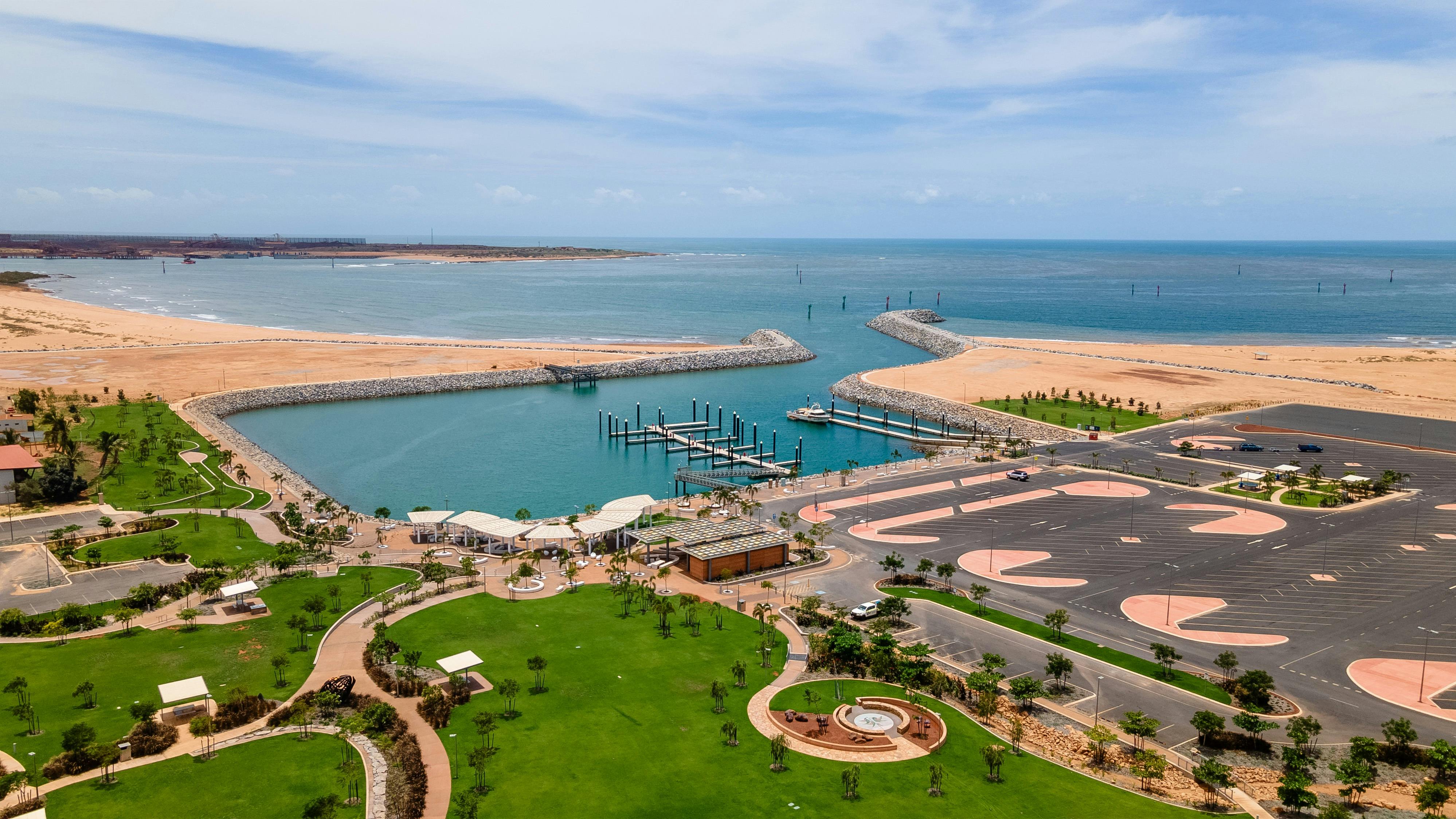 Spoilbank Marina
