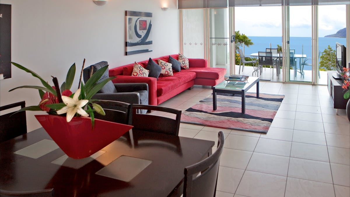 1,2&3 bedroom spacious living