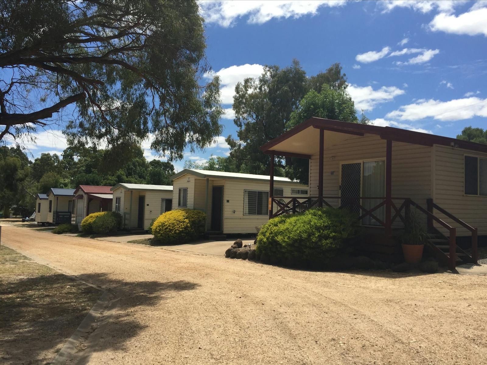 Acacia Caravan Park Cabins