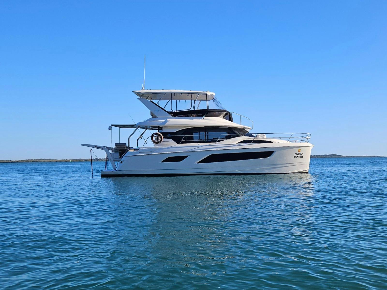 Aquila Sunrise - Aquila 44 Power Catamaran