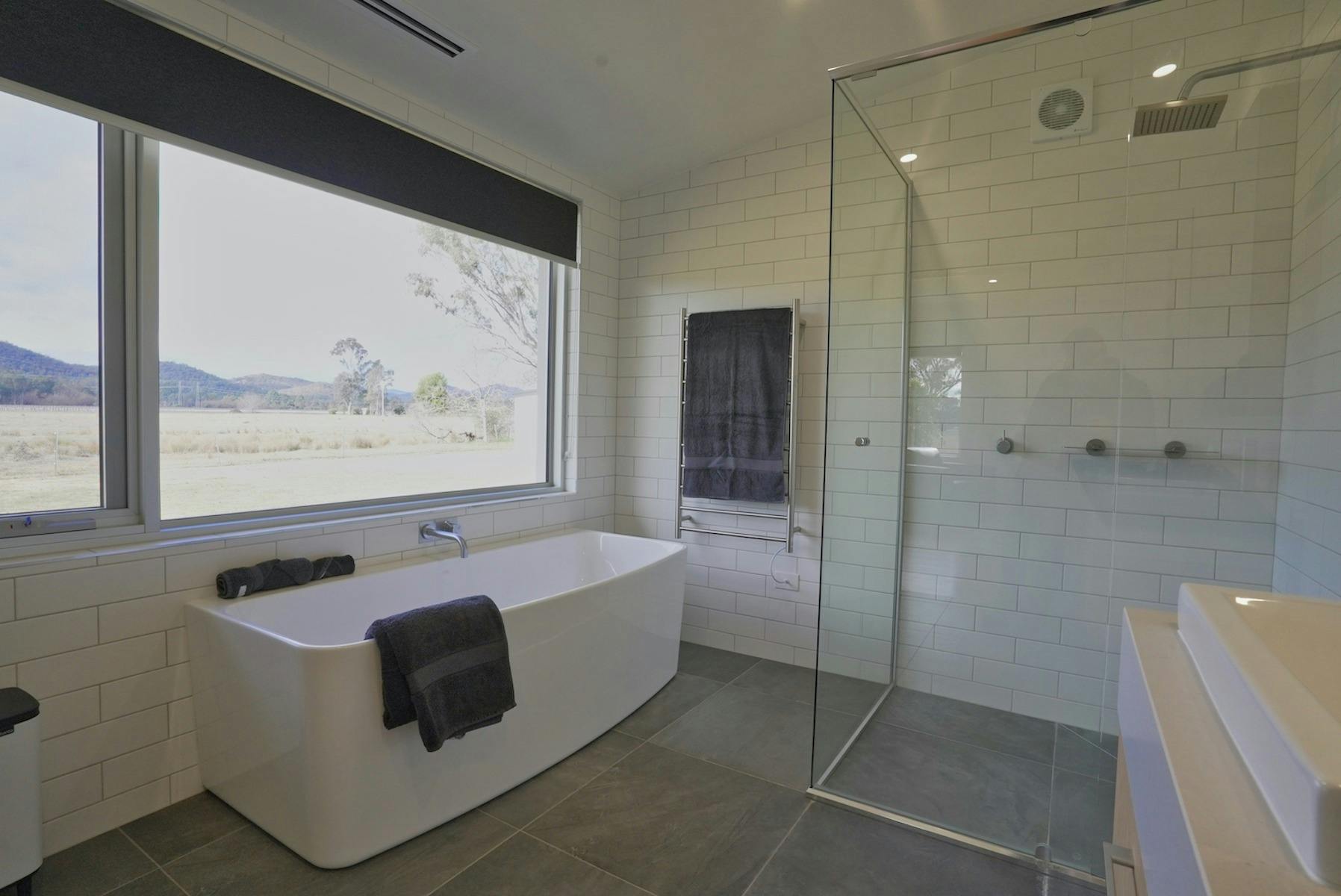 137 Stay at Chrismont Homestead, King Valley, Victoria's High Country