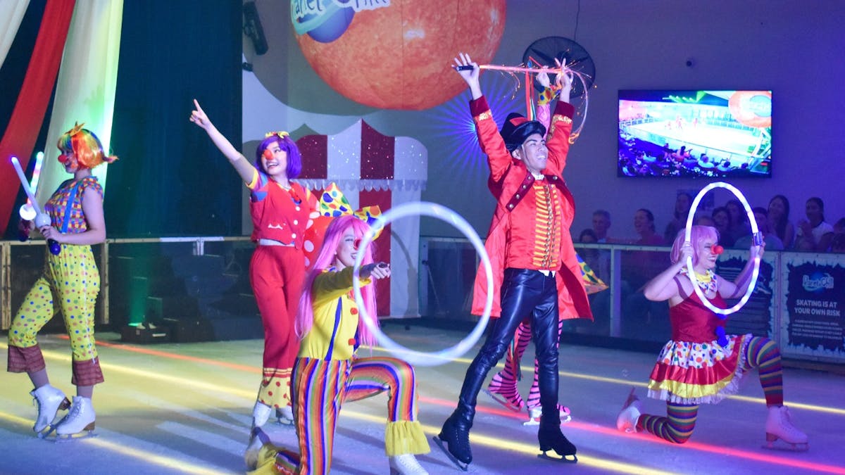 Welcome to Paradice Ice-Skating Show Welcome to Paradice Ice-Skating Show