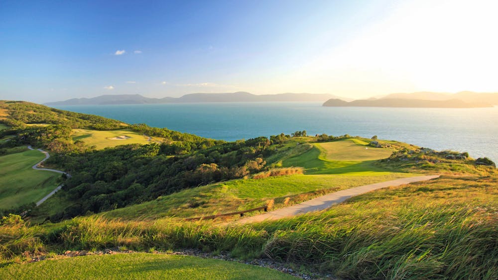 Golf Day Trip from Townsville to Hamilton Island Club with ZephAir Australia Aircraft Charters