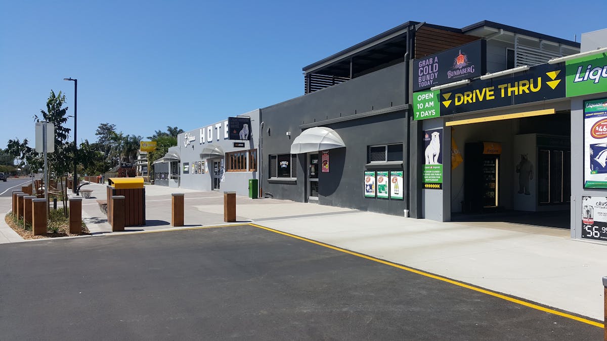 Bottleshop Enterance