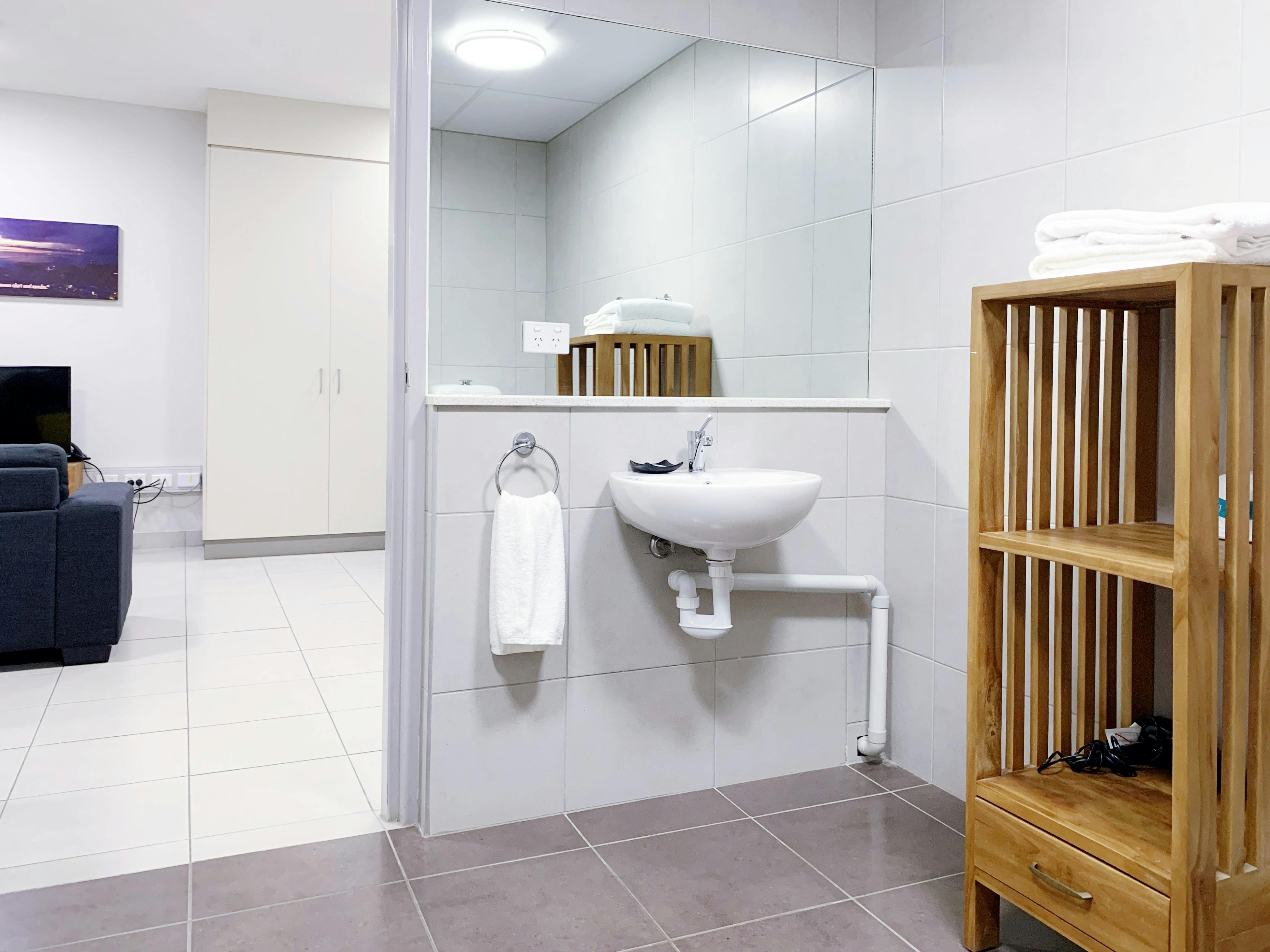 Accessible Harbour View Room