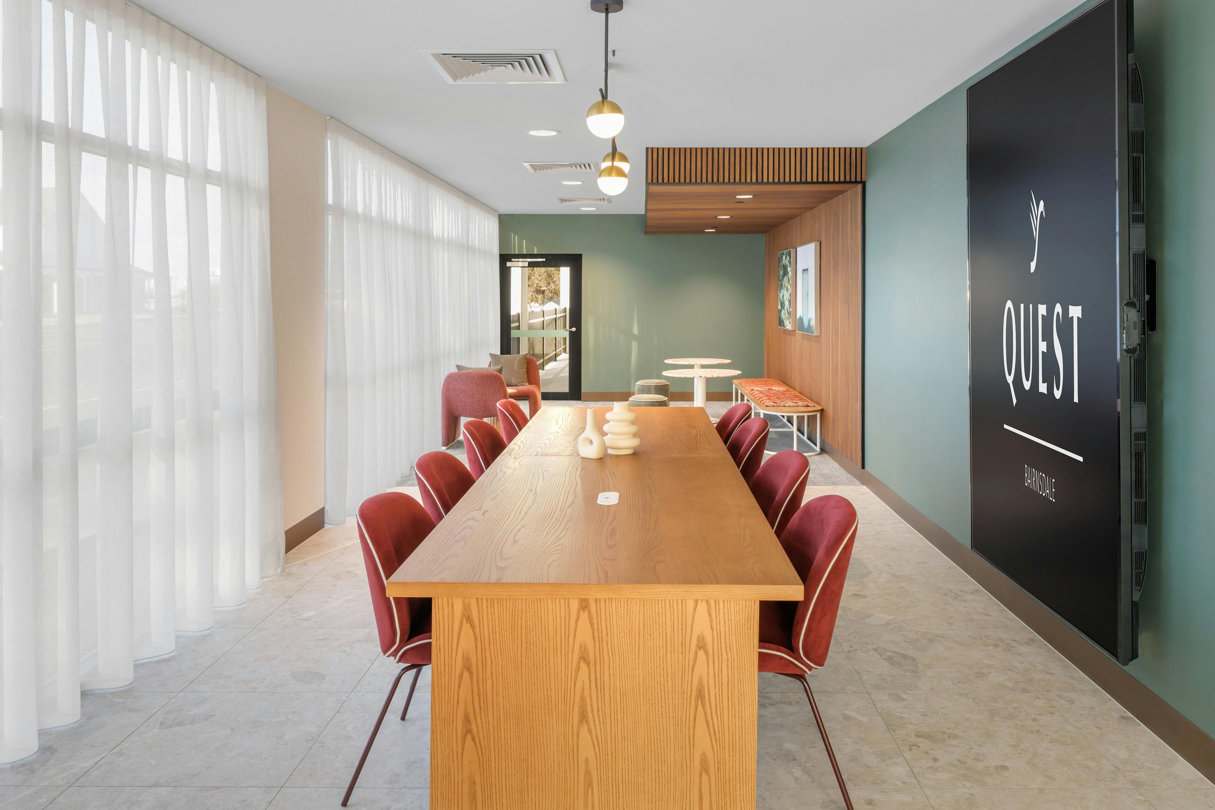 Business Lounge