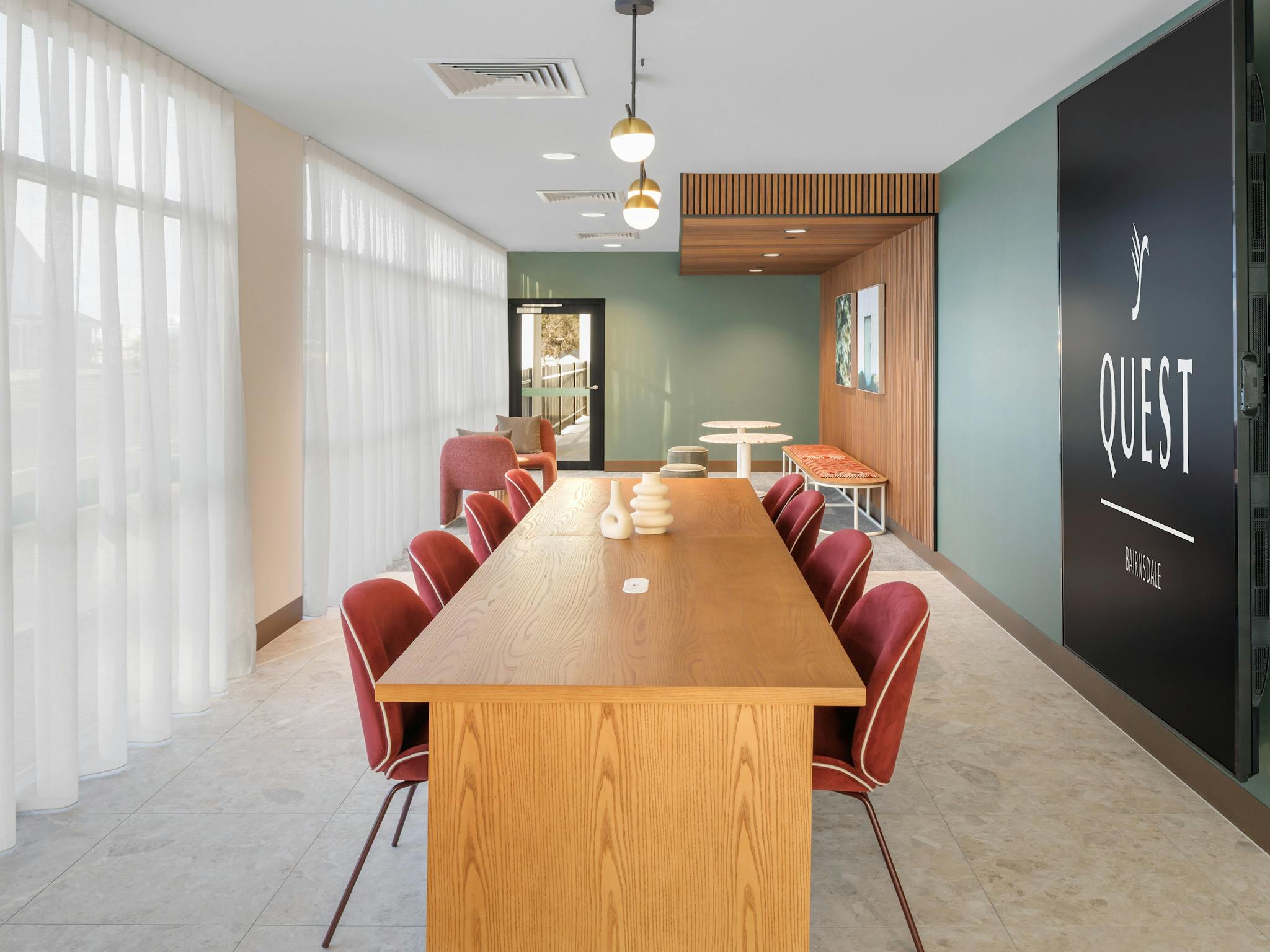 Business Lounge