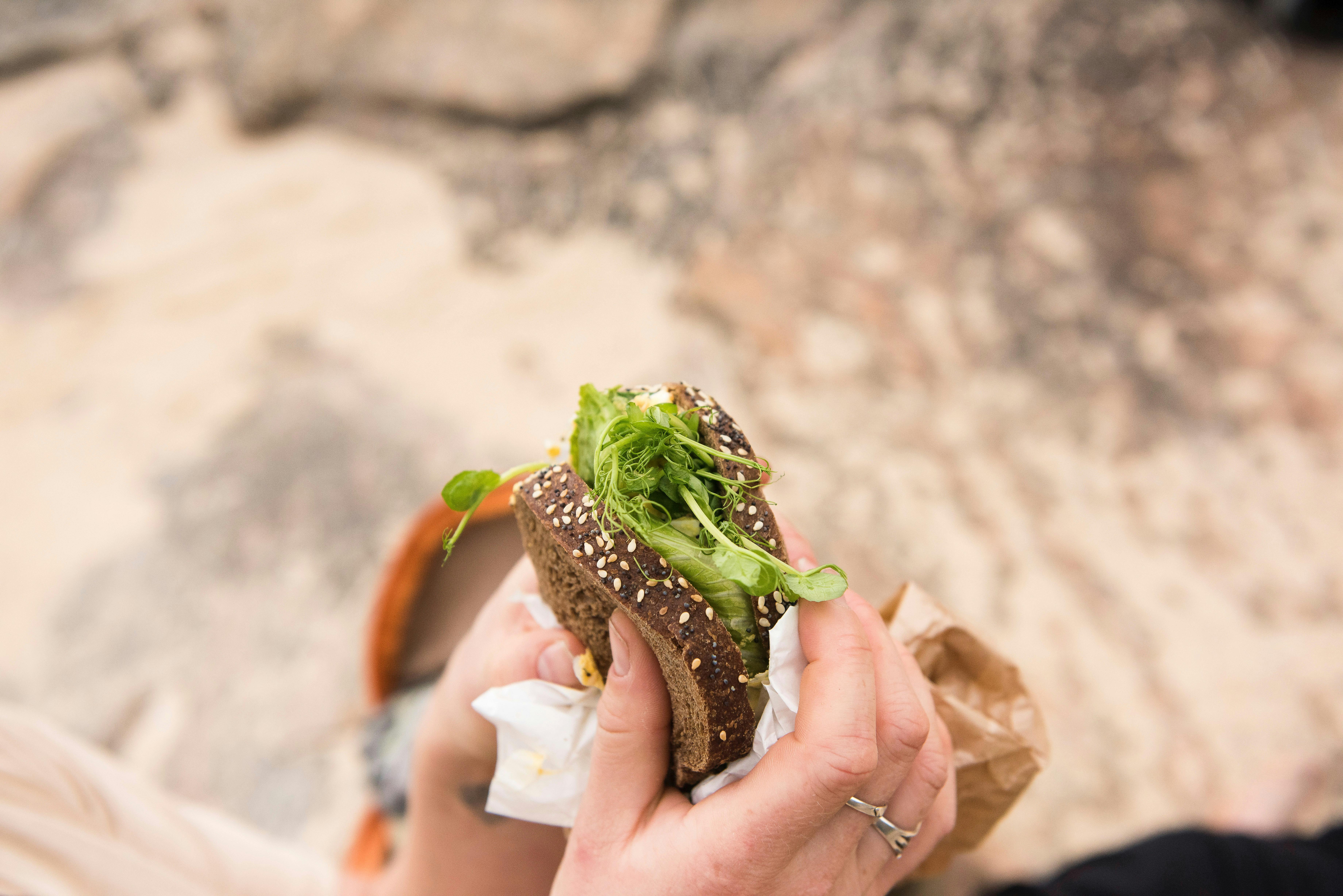 Delicious food and drinks from the Margaret River Region is included.