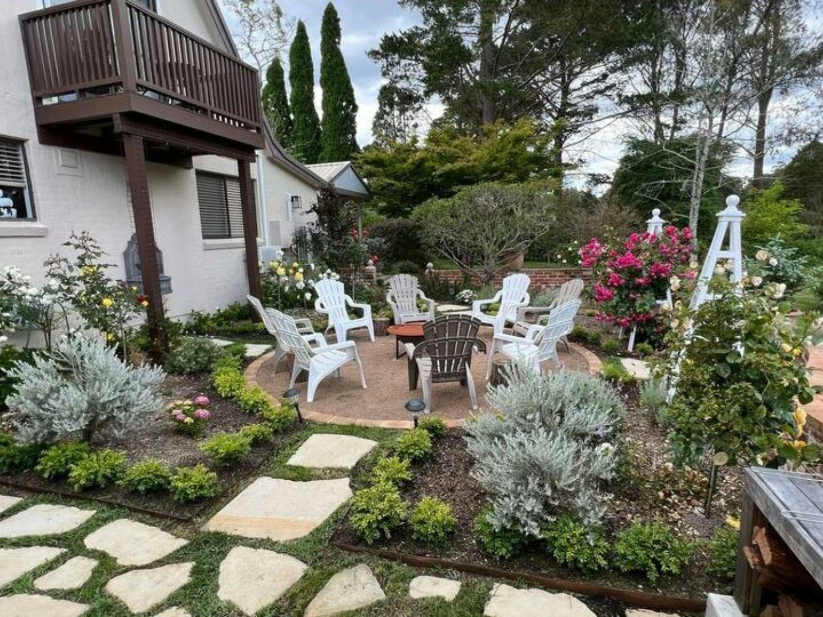 Firepit & Walled Garden