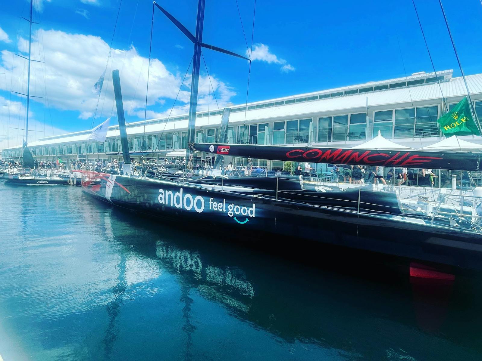 Andoo Comanche out front