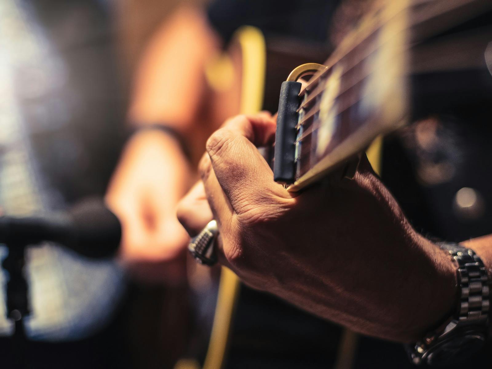 Acoustic Guitars in action