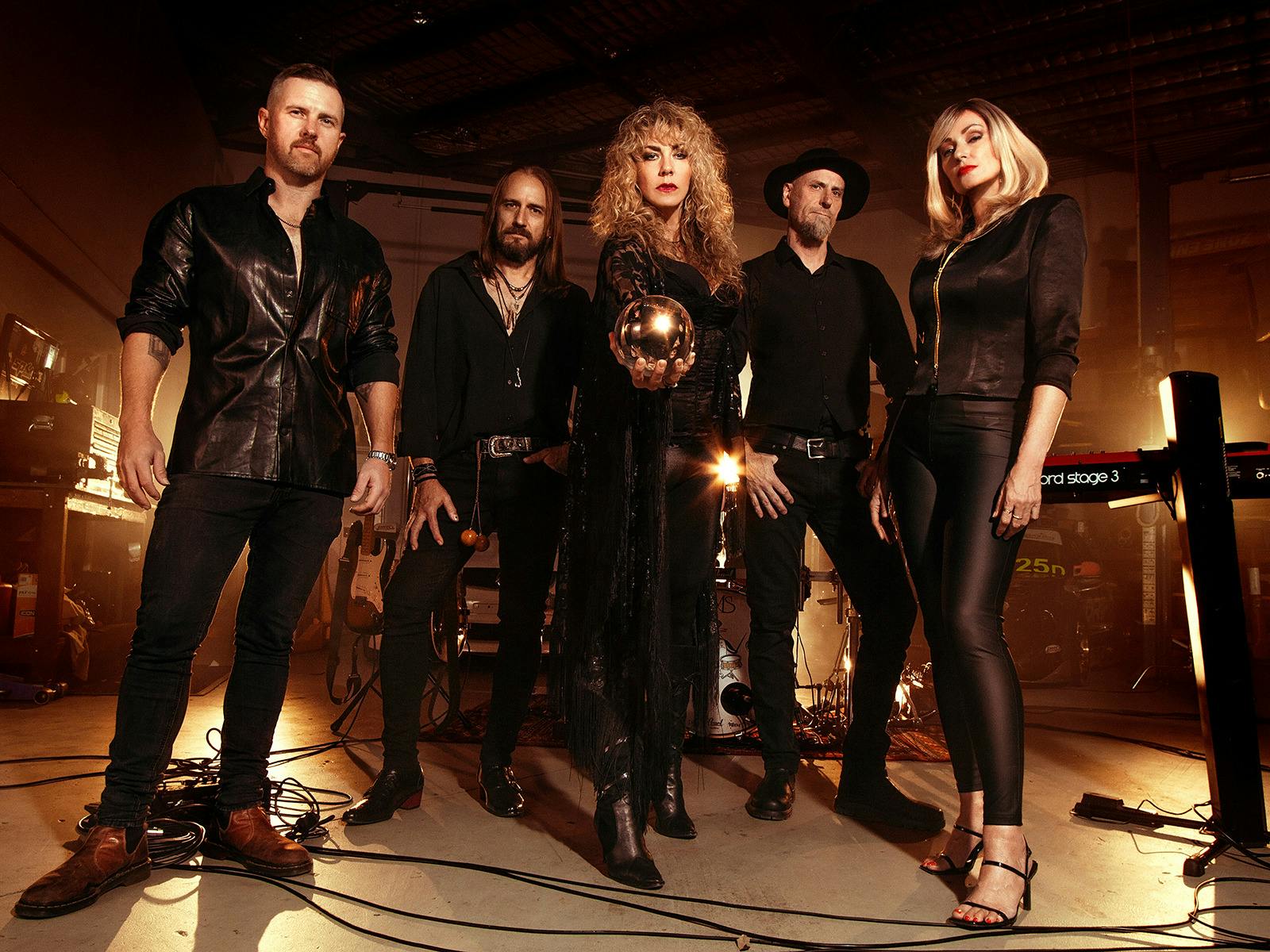 Starshine - Blazes 展廳舉辦致敬 Stevie Nicks 和 Fleetwood Mac 的音樂會