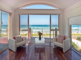 Langley's Port Fairy Accommodation Booking Service