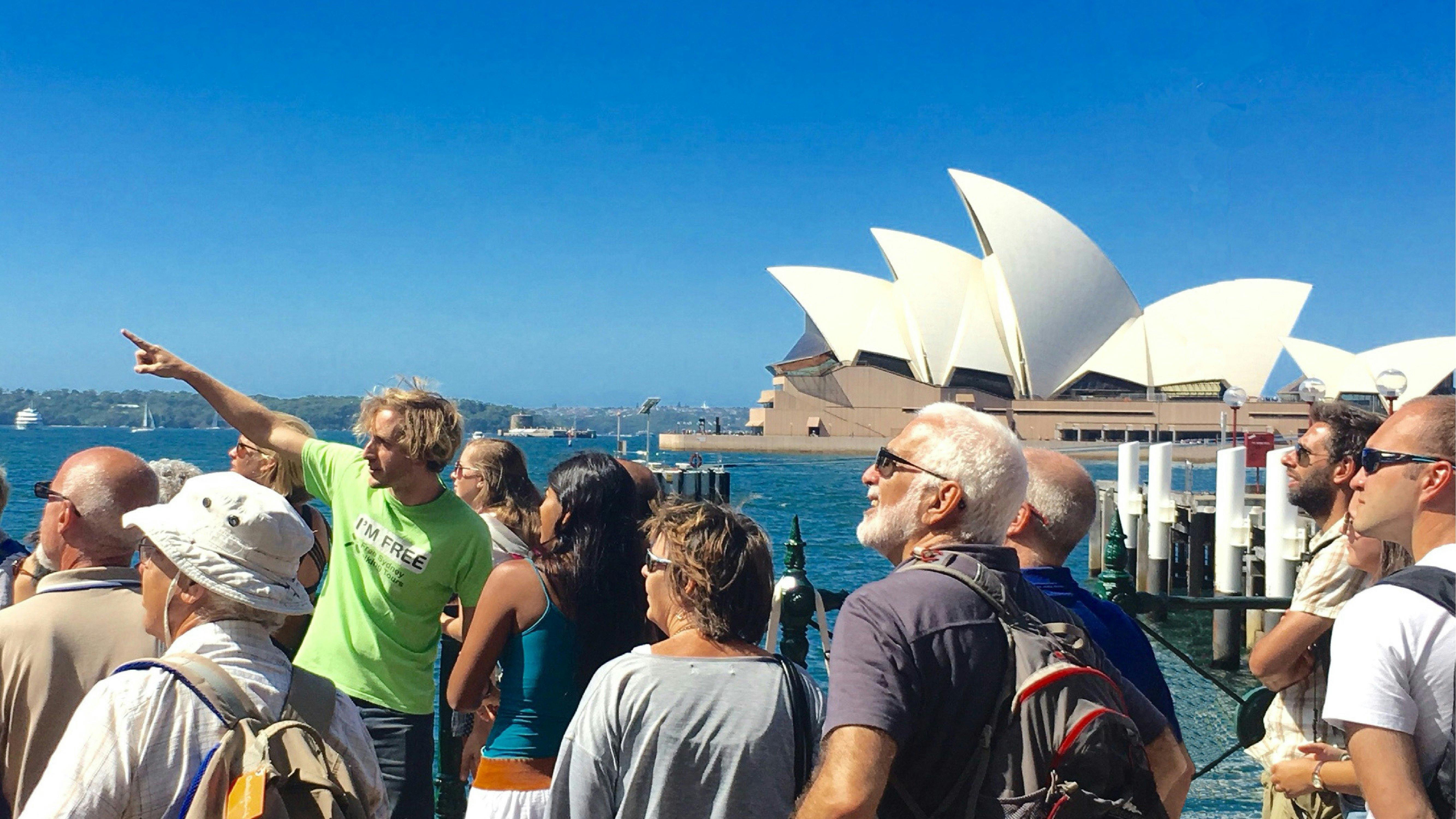 free walking tour sydney