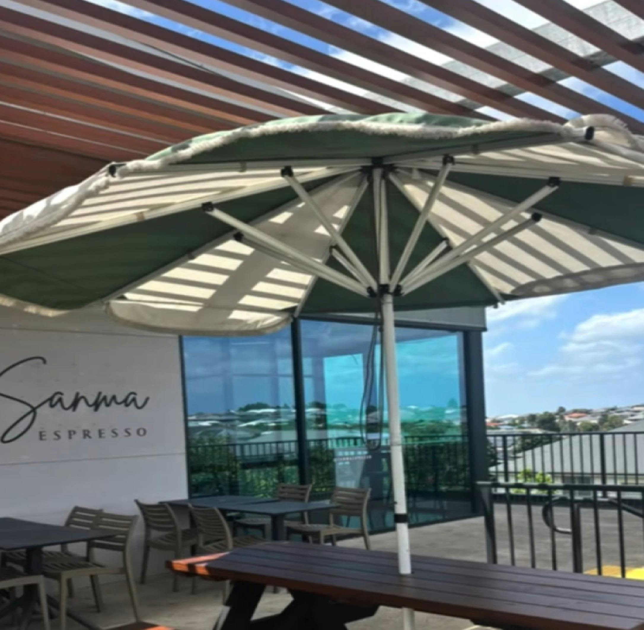 Sanma Espresso - alfresco seating