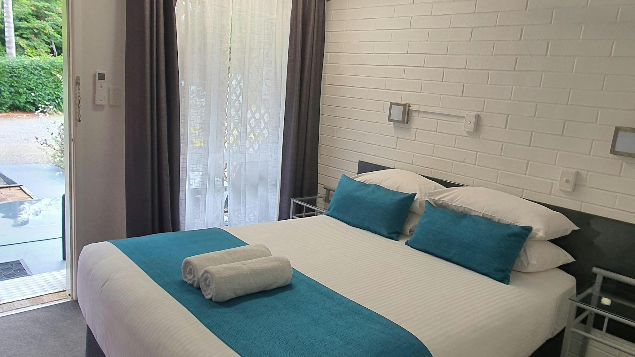 Queen Room Queen Room