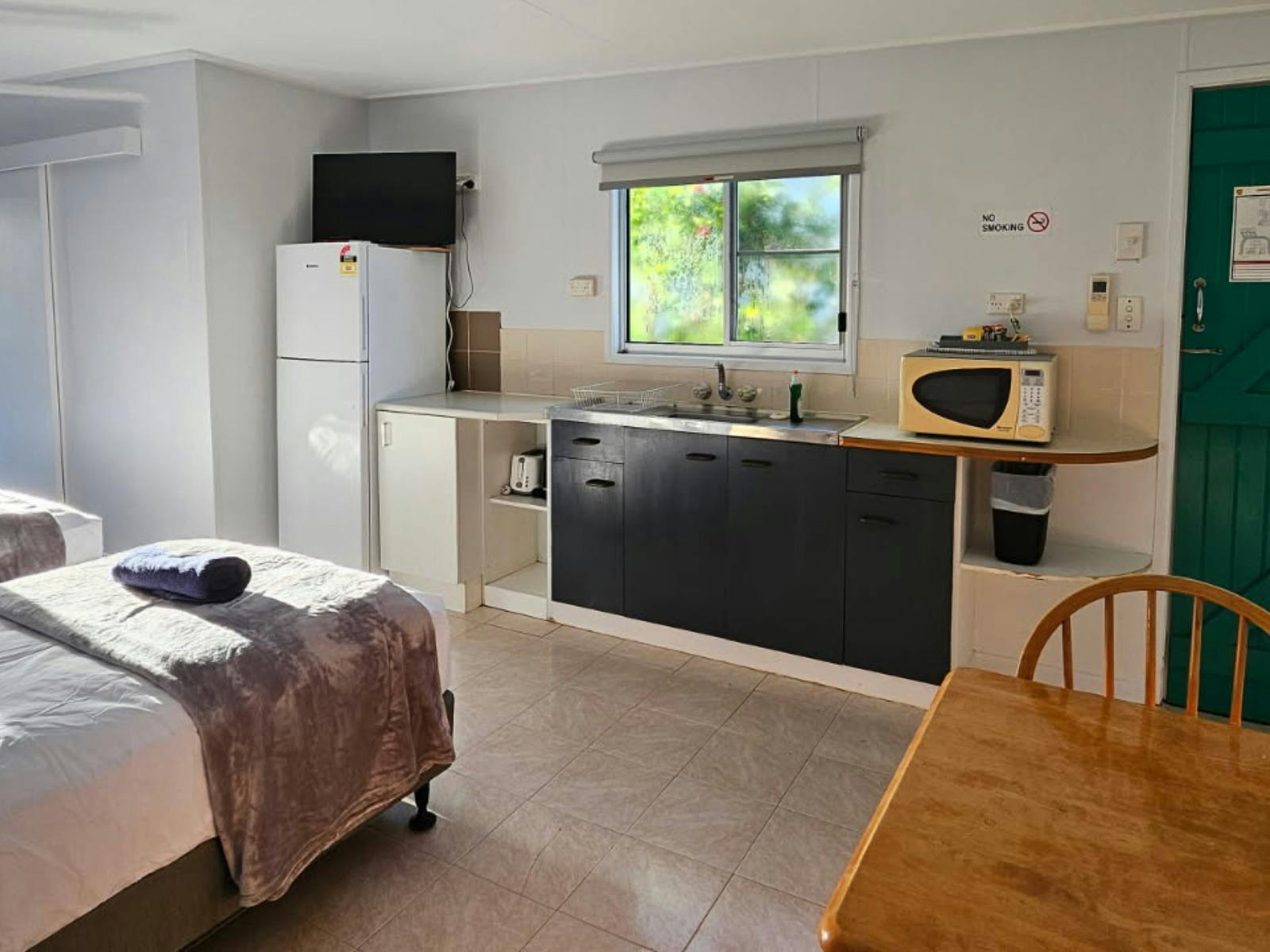 Ensuite Cabins Kitchenette