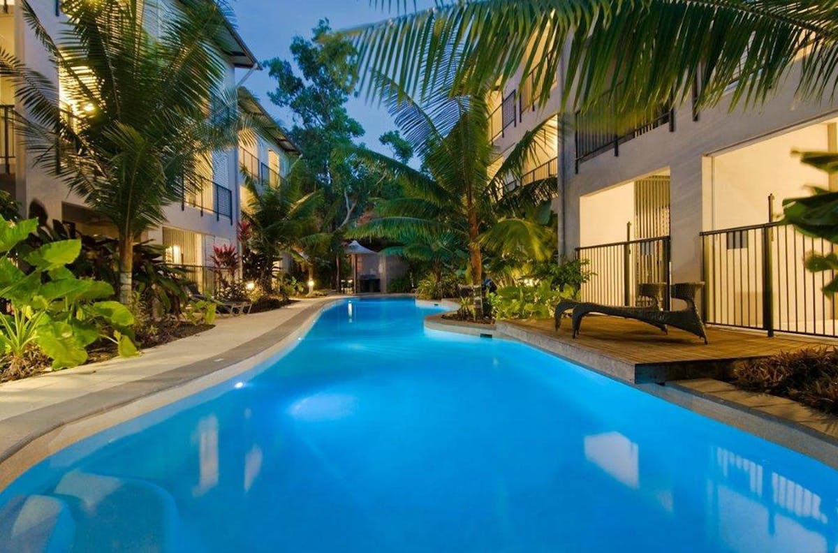 Sails Pool