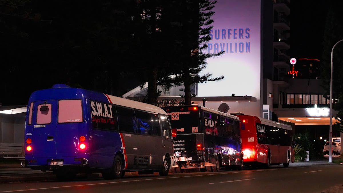 the buses in surfers paradise