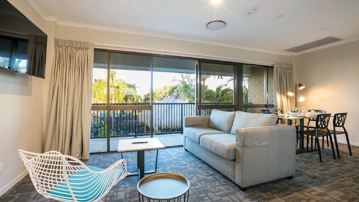 Nightcap at Kawana Waters Hotel