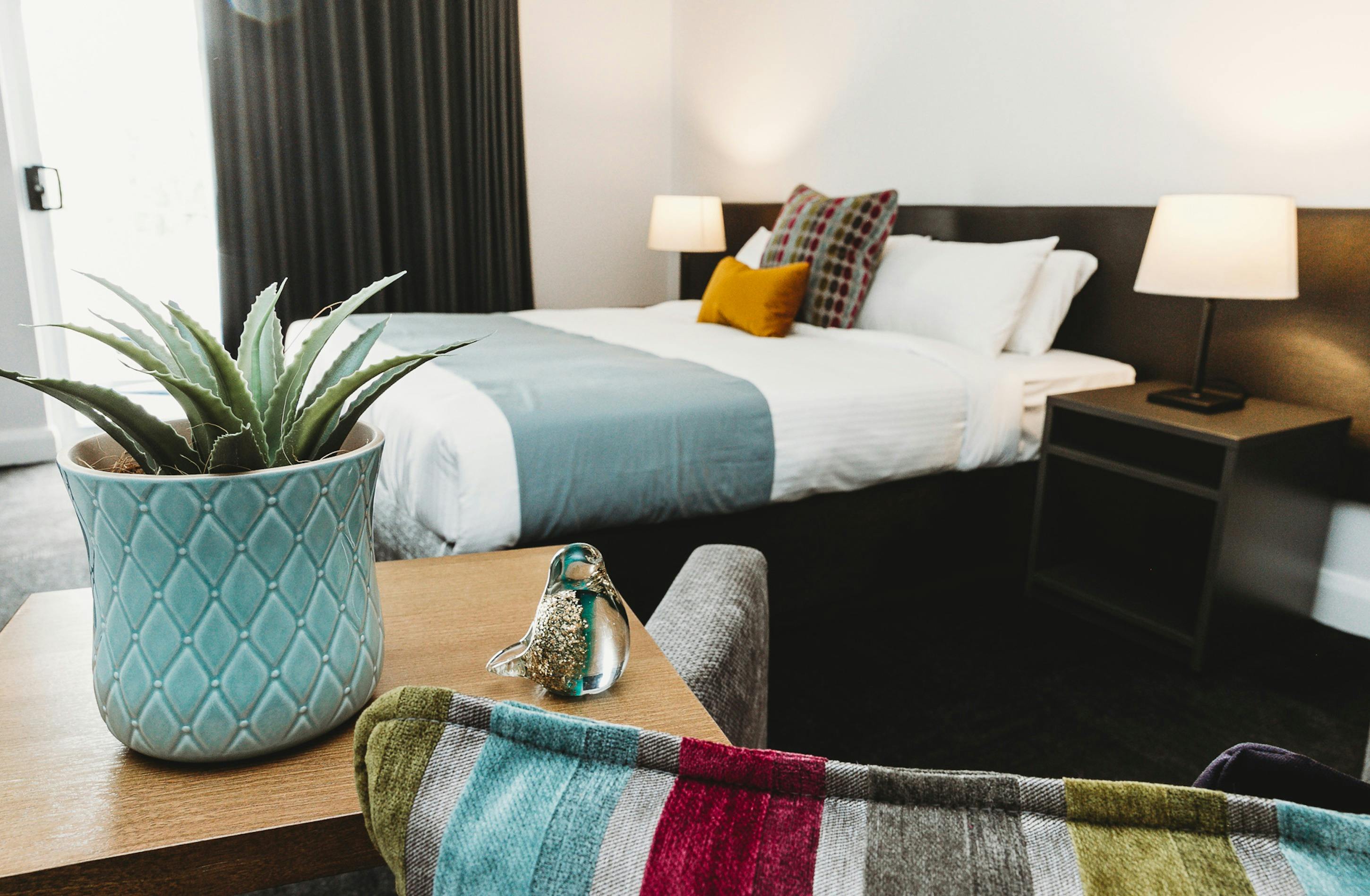 Coniston Hotel Wollongong - King Balkonzimmer