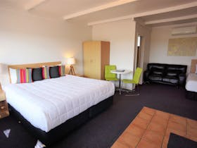 Ground Level Harbour View Suite King Bed