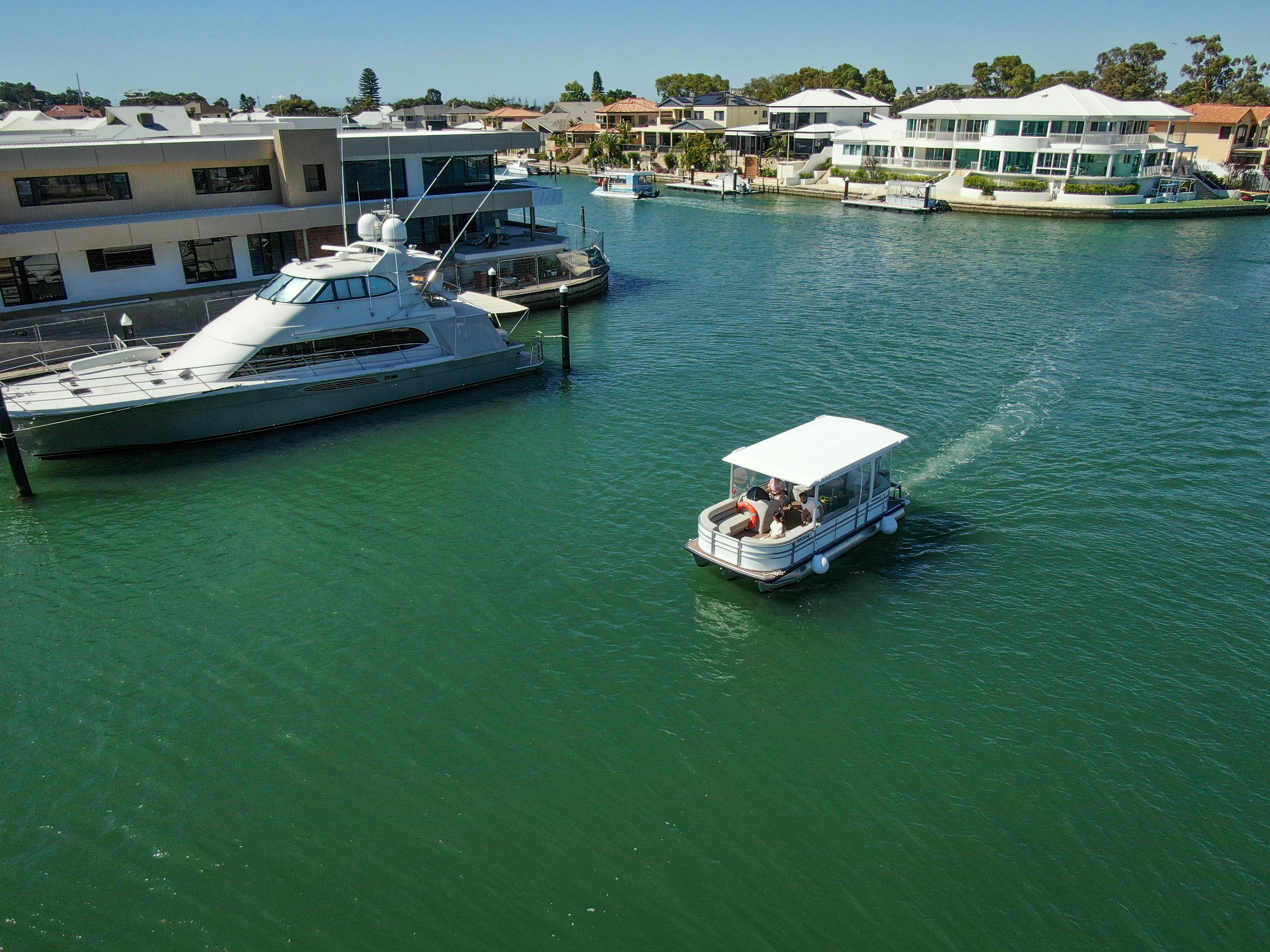 Pontoon boat hire Mandurah Boat Hire