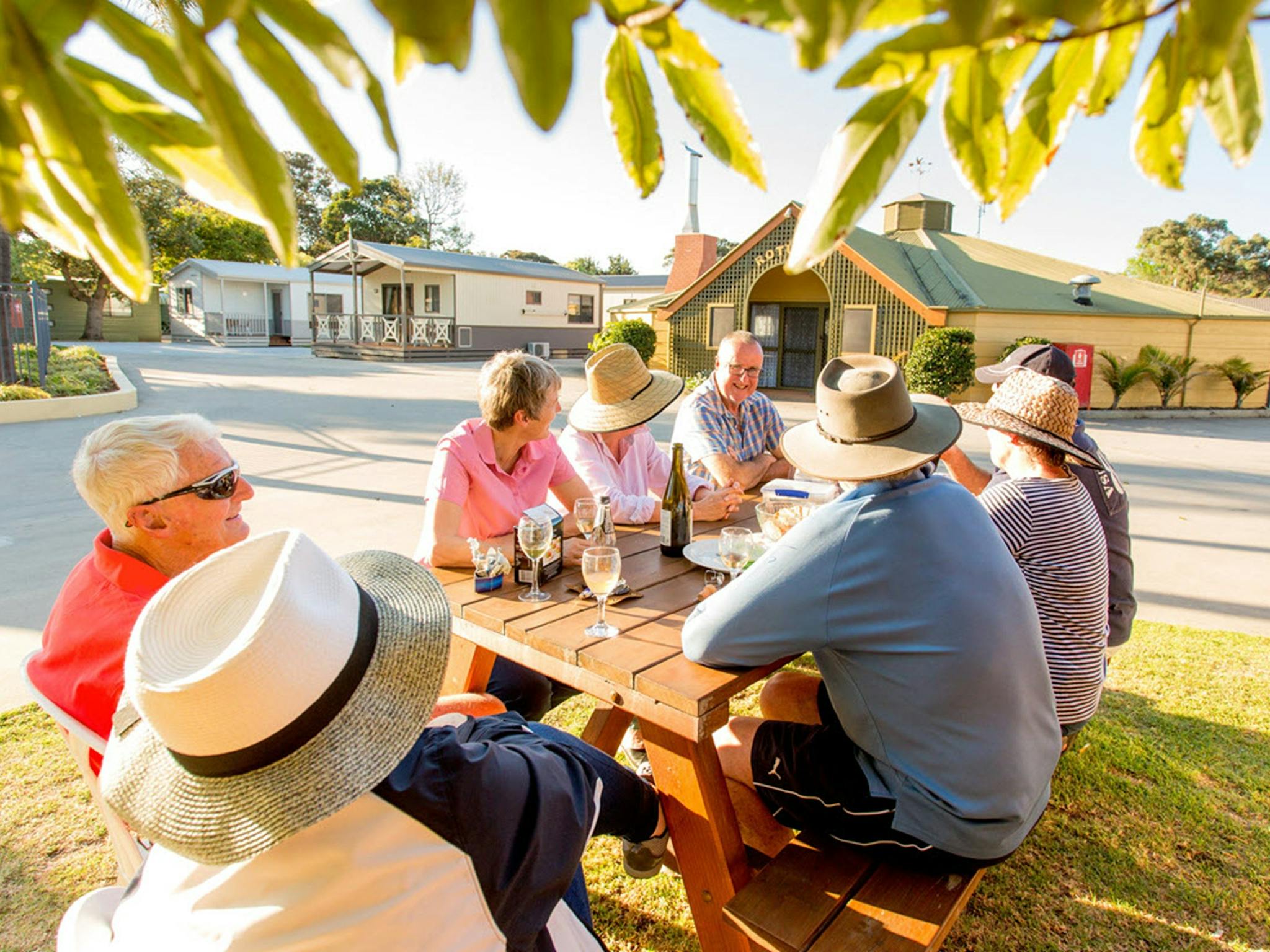 BIG4 Whiters great for groups and functions