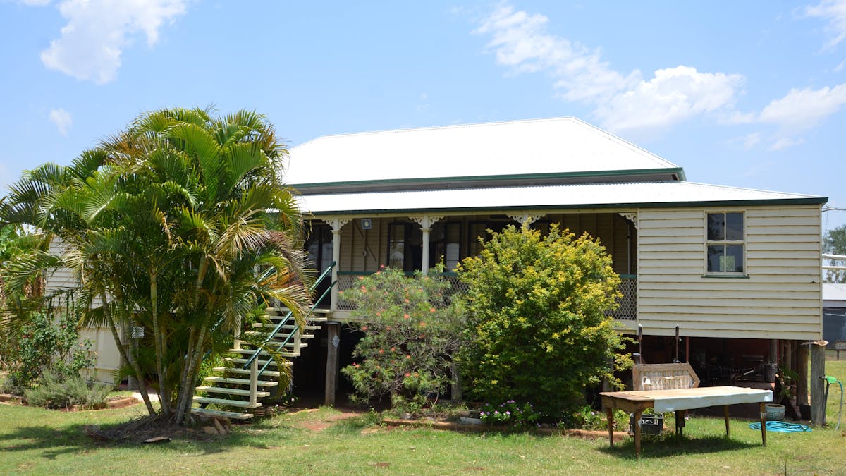 Outside Kilburnie Homestead Outside Kilburnie Homestead