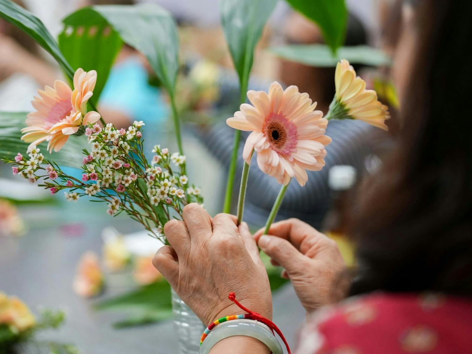 Mindful Floral Workshop in Wollongong Nan Tien