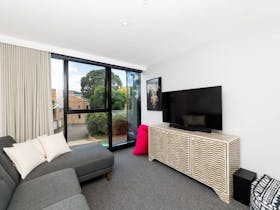 Furnished Apartment in Canberra City - Metropol 233