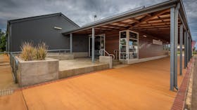 Grassland Art Gallery