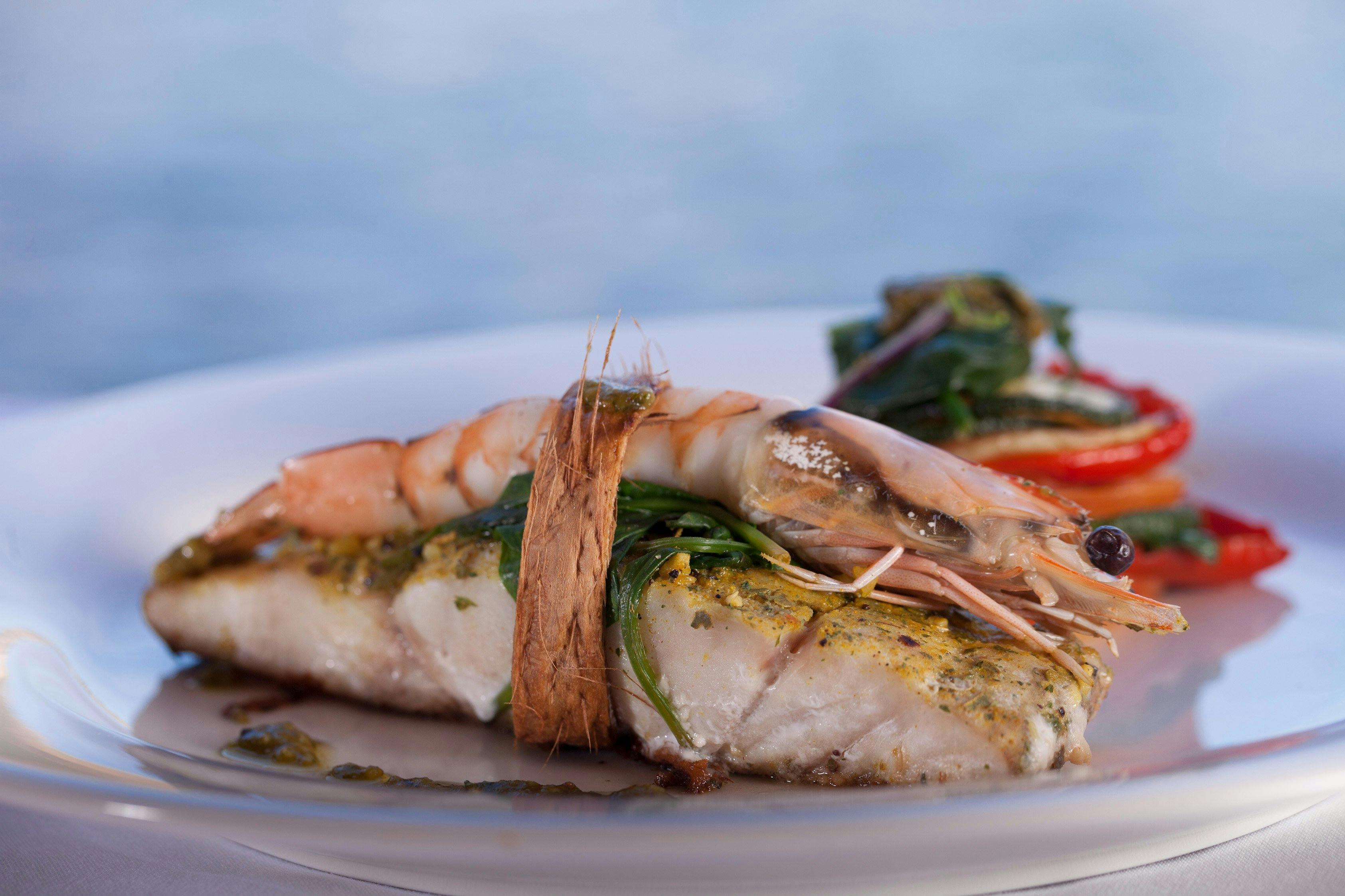 Dine on board while cruising Nitmiluk Gorge