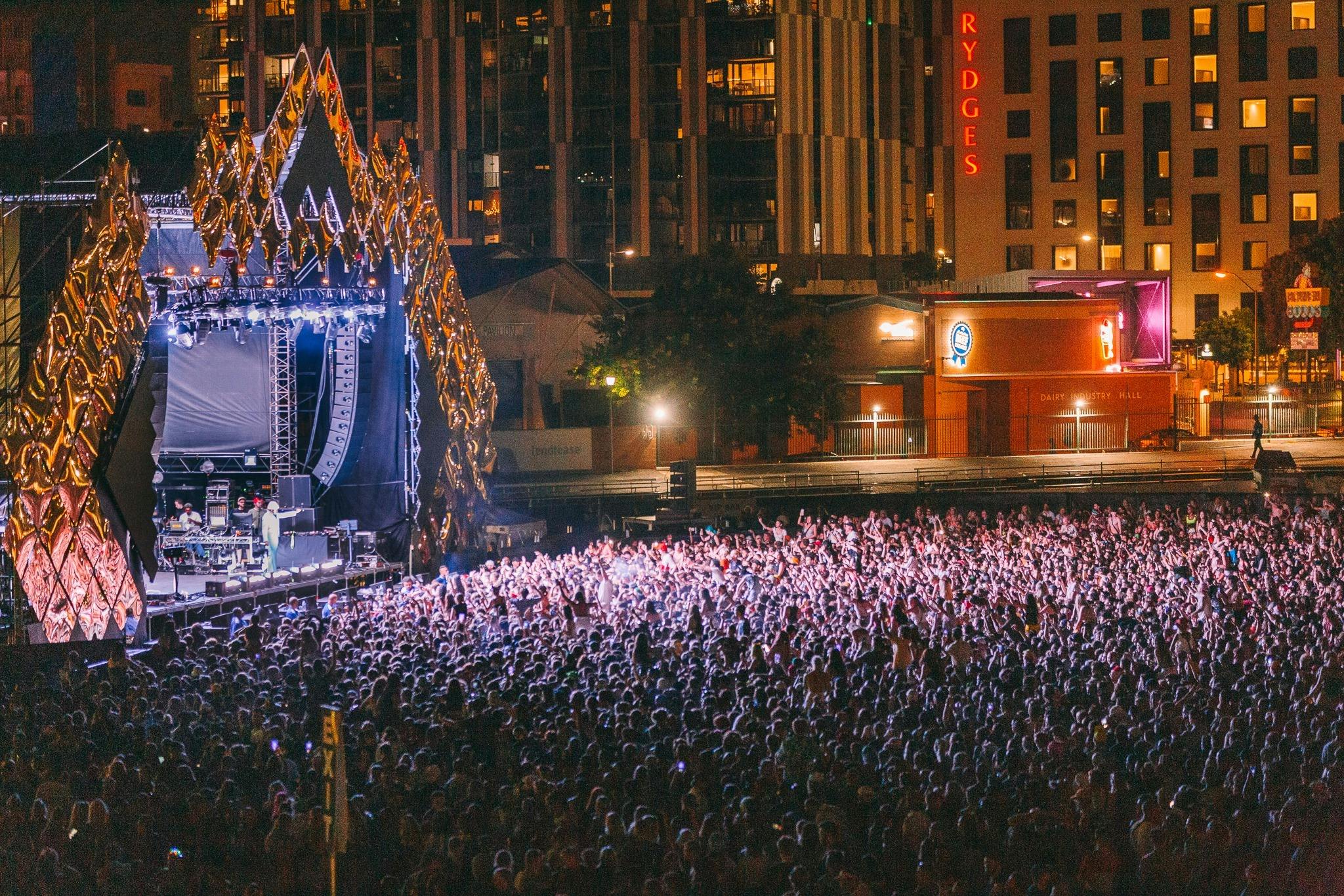 Birds eye view of the sea of crowd at Wildlands 2021