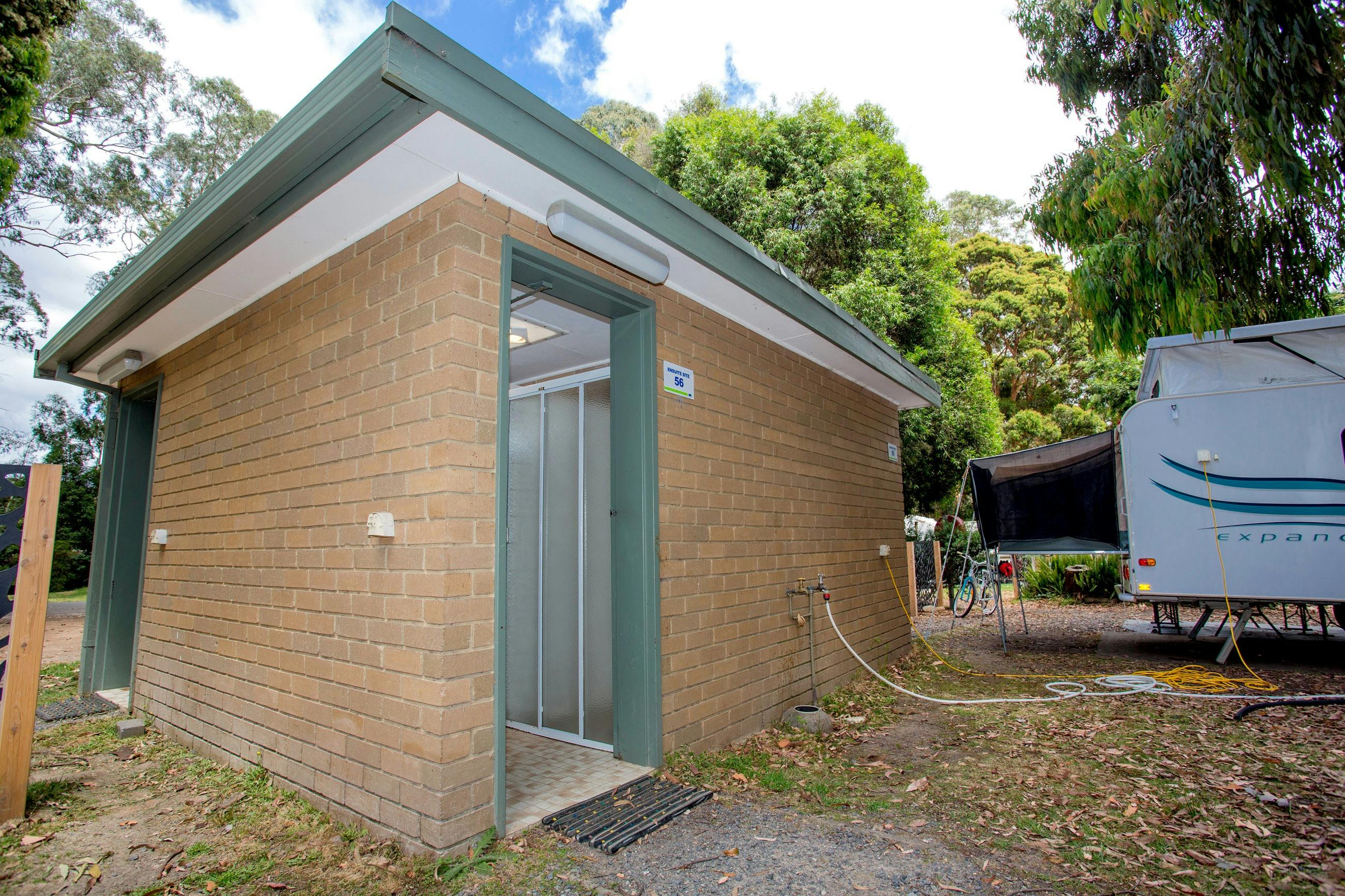 Powered Ensuite Sites