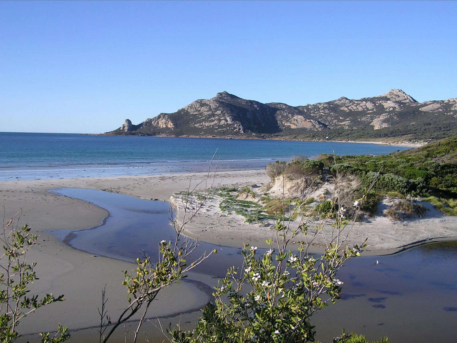 Killiecrankie Bay fossick for diamonds Flinders Island Tasmania