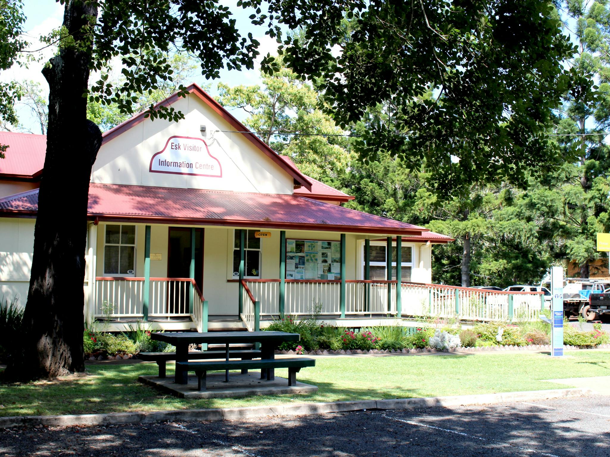 External View of the Esk Visitor Information Centre - older building with wrap verandah, trees External View of the Esk Visitor Information Centre - older building with wrap verandah, trees
