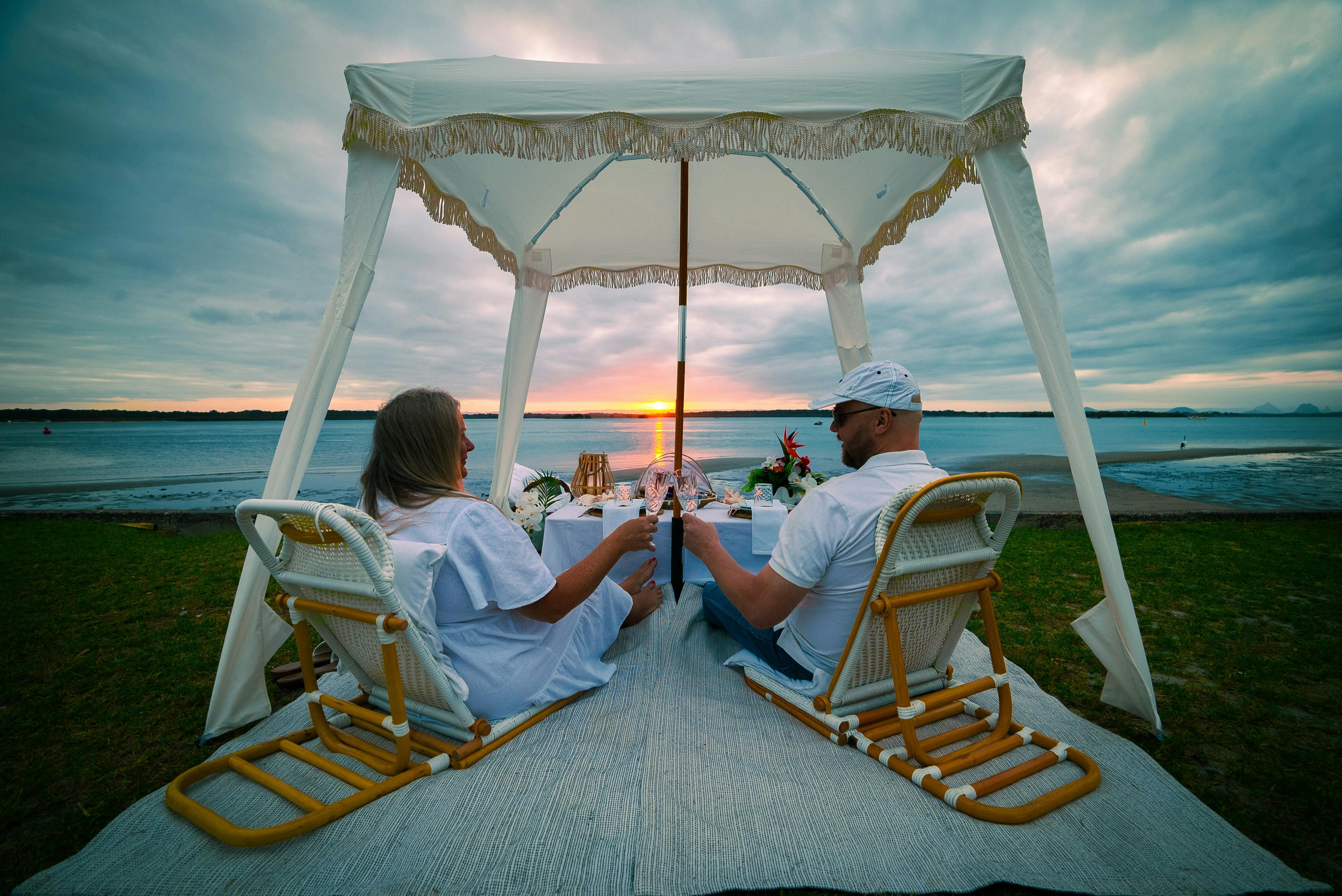 Picnic on the Passage