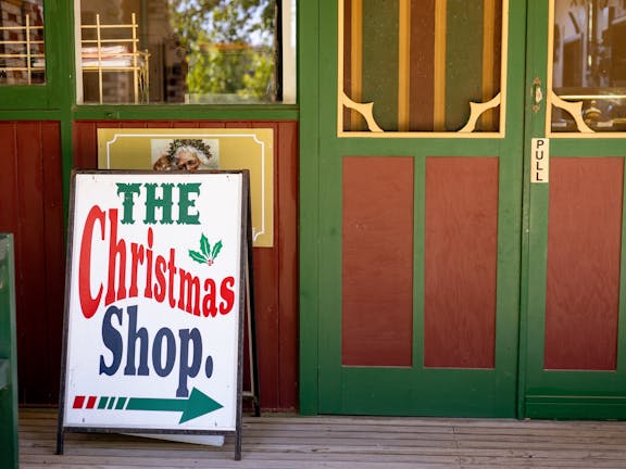 Beaufort Christmas Shop, Gifts & Cafe