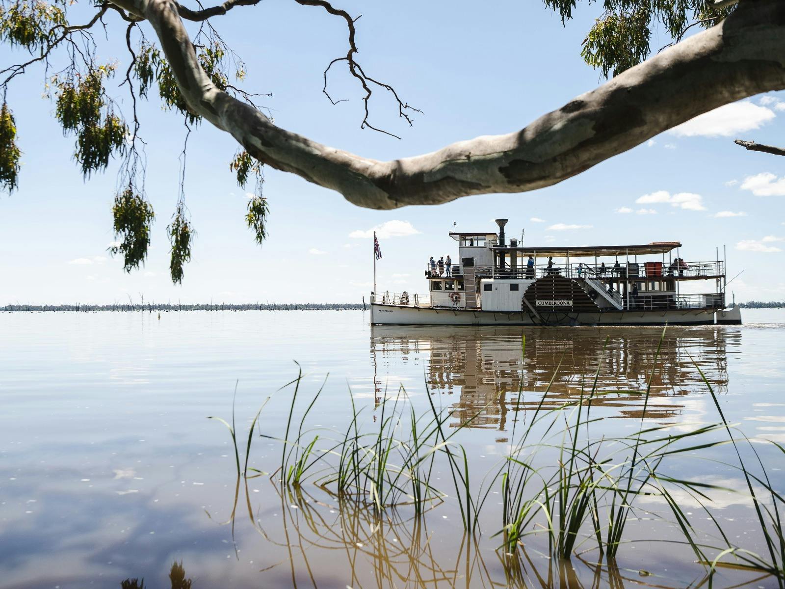 Lake Mulwala cruise