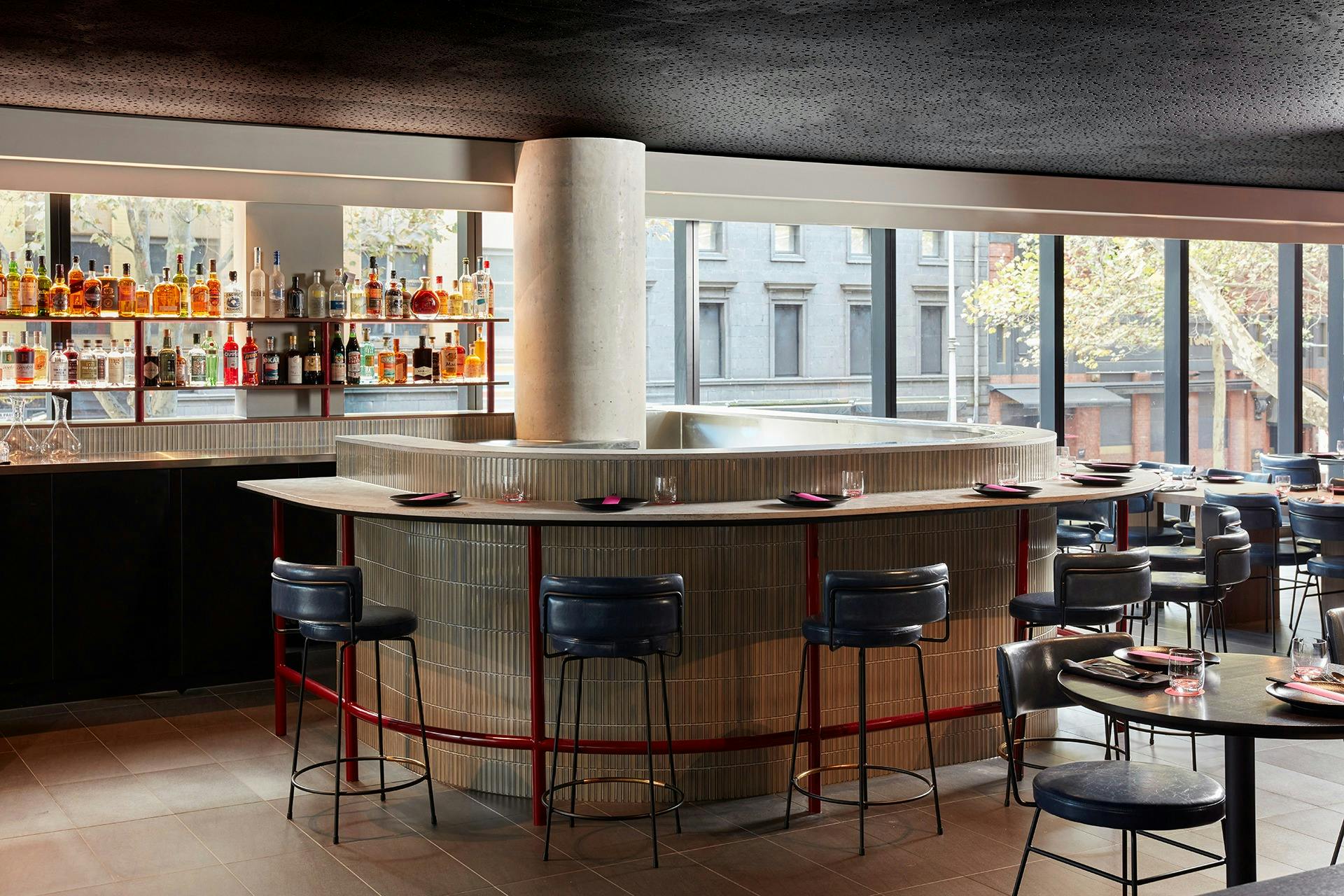 Bar
