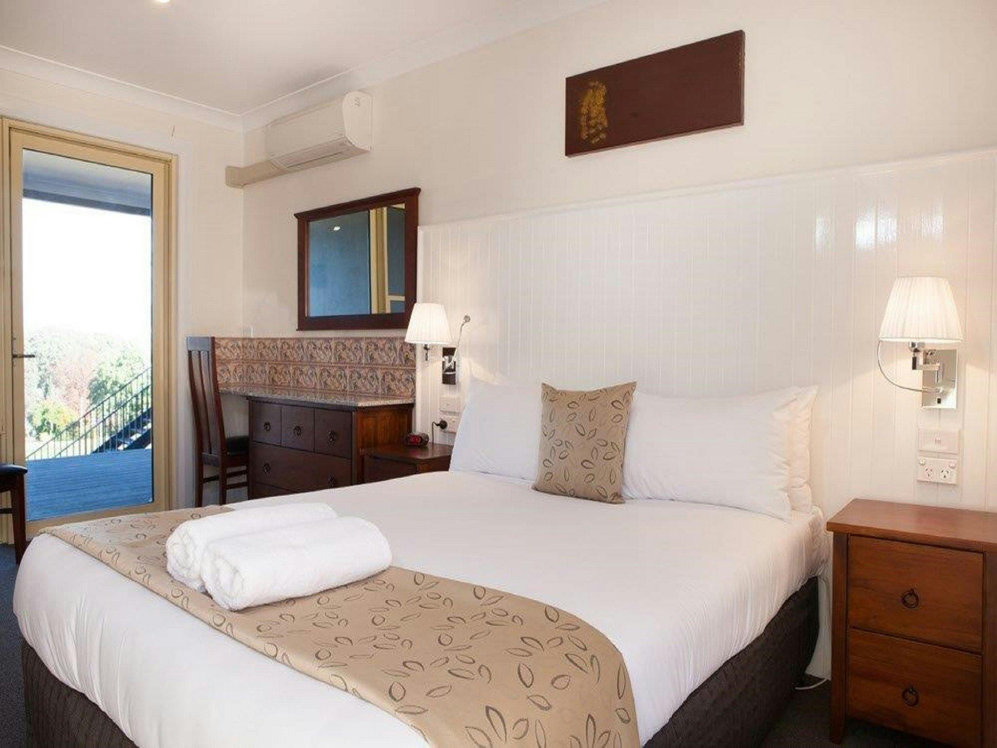 行政特大號床間